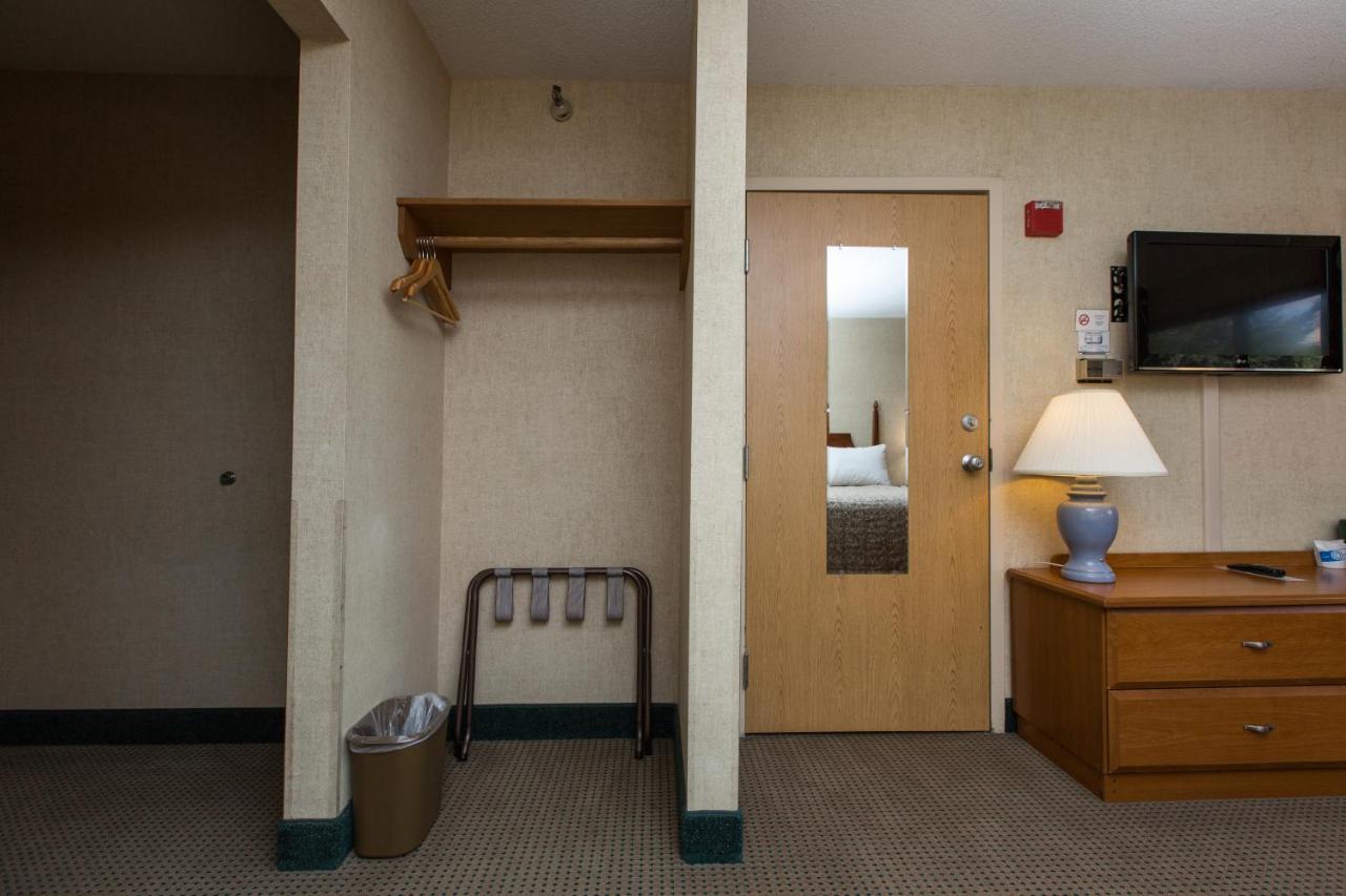 Commodores Inn Stowe Ngoại thất bức ảnh